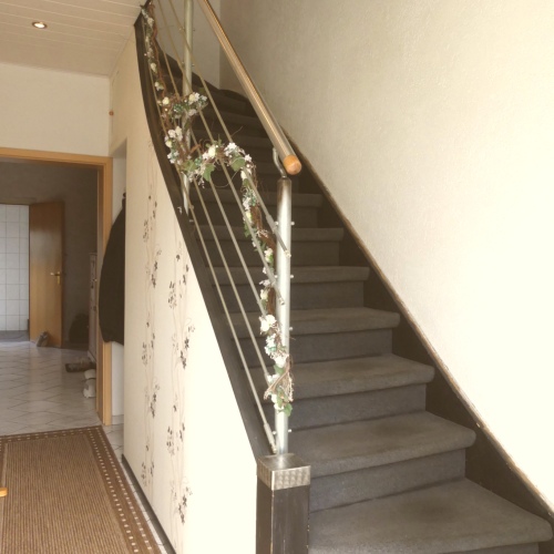 Attraktives Reihenmittelhaus in zentraler Lage mit schönem Garten optimhome Immobilien Deutschland • Kaufen & Verkaufen Attraktives Reihenmittelhaus in zentraler Lage mit schönem Garten optimhome Immobilien Deutschland • Kaufen & Verkaufen