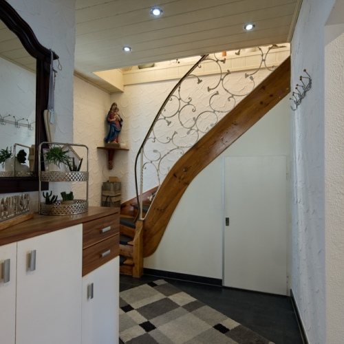 Einziehen und Wohlfühlen – Einfamilienhaus mit Garten, großer Terrasse - Platz für die ganze Familie optimhome Immobilien Deutschland • Kaufen & Verkaufen Einziehen und Wohlfühlen – Einfamilienhaus mit Garten, großer Terrasse - Platz für die ganze Familie optimhome Immobilien Deutschland • Kaufen & Verkaufen