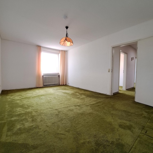 Viel Platz für Leben und Ideen – großzügiges Reihenmittelhaus mit Einliegerwohnung optimhome Immobilien Deutschland • Kaufen & Verkaufen Viel Platz für Leben und Ideen – großzügiges Reihenmittelhaus mit Einliegerwohnung optimhome Immobilien Deutschland • Kaufen & Verkaufen