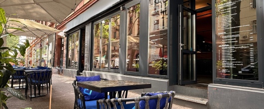Bild Top Gastronomiefläche mit Vollausstattung und großer Terrasse auf der Schweizer Straße! in Frankfurt am Main