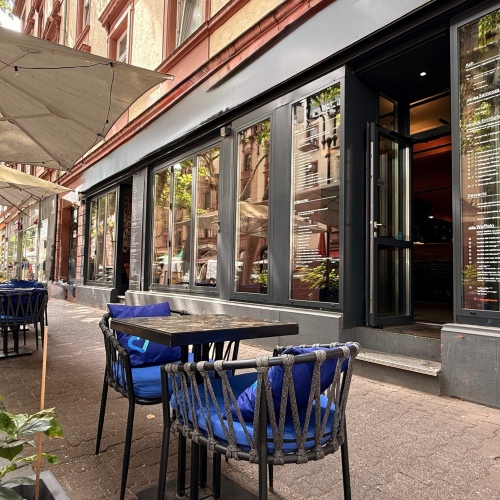 Top Gastronomiefläche mit Vollausstattung und großer Terrasse auf der Schweizer Straße! optimhome Immobilien Deutschland • Kaufen & Verkaufen Top Gastronomiefläche mit Vollausstattung und großer Terrasse auf der Schweizer Straße! optimhome Immobilien Deutschland • Kaufen & Verkaufen