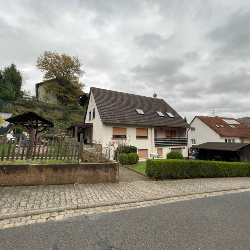 Kaufen statt Mieten! Dachgeschosswohnung sucht neue Eigentümer optimhome Immobilien Deutschland • Kaufen & Verkaufen