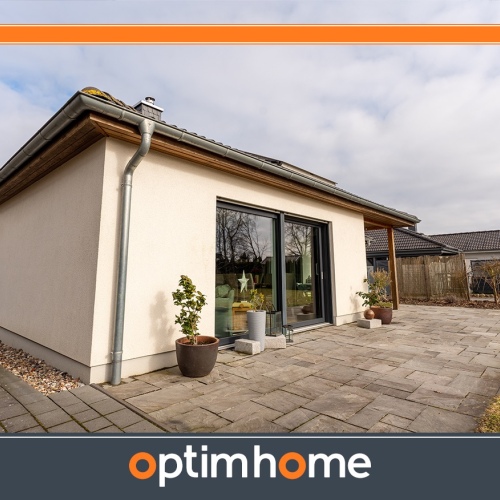 Leben auf einer Ebene – Stilvoller Winkelbungalow zum Wohlfühlen optimhome Immobilien Deutschland • Kaufen & Verkaufen