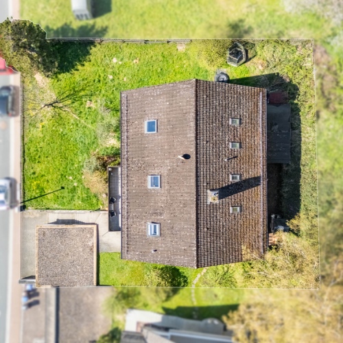 Ihr neues Zuhause mit Rendite! Dreiparteienhaus mit freier Wohnung & Mieteinnahmen optimhome Immobilien Deutschland • Kaufen & Verkaufen Ihr neues Zuhause mit Rendite! Dreiparteienhaus mit freier Wohnung & Mieteinnahmen optimhome Immobilien Deutschland • Kaufen & Verkaufen