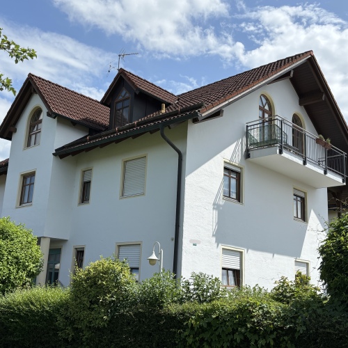 ***Freundliches Domizil mit eigenem Gartenanteil*** optimhome Immobilien Deutschland • Kaufen & Verkaufen ***Freundliches Domizil mit eigenem Gartenanteil*** optimhome Immobilien Deutschland • Kaufen & Verkaufen