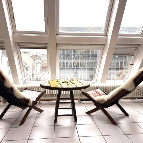 Tolle Dachgeschosswohnung mit Klimaanlage in der Innenstadt optimhome Immobilien Deutschland • Kaufen & Verkaufen