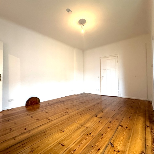 Sehr schöne, helle, zur sofortigen Nutzung freie 3 Zimmer-Wohnung mit dem besonderen Flair optimhome Immobilien Deutschland • Kaufen & Verkaufen Sehr schöne, helle, zur sofortigen Nutzung freie 3 Zimmer-Wohnung mit dem besonderen Flair optimhome Immobilien Deutschland • Kaufen & Verkaufen