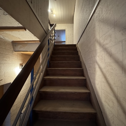 Einfamilienhaus mit Innenhof & Nebengebäude! Ihr Projekt mit Potenzial! Perfekt für Handwerker optimhome Immobilien Deutschland • Kaufen & Verkaufen