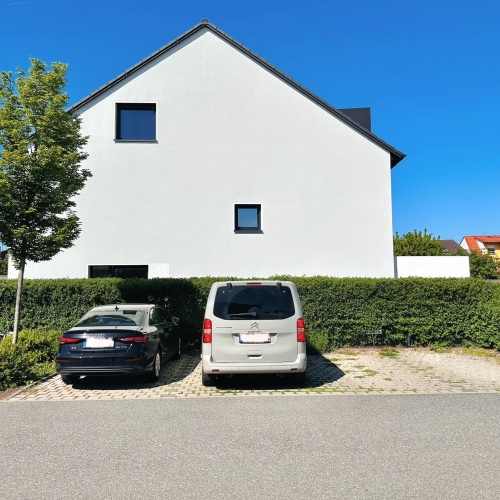 Familienglück an der Nidder! 5 Zimmer Reiheneckhaus mit 2-PKW-Stellplätzen! optimhome Immobilien Deutschland • Kaufen & Verkaufen Familienglück an der Nidder! 5 Zimmer Reiheneckhaus mit 2-PKW-Stellplätzen! optimhome Immobilien Deutschland • Kaufen & Verkaufen