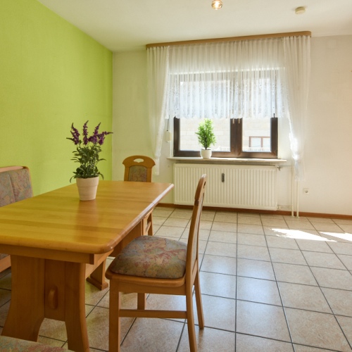 Viel Platz für Ihre Ideen! Einfamilienhaus mit Scheune & sonnigem Freizeitgrundstück optimhome Immobilien Deutschland • Kaufen & Verkaufen