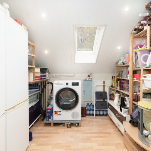 Ihr neues Zuhause mit Rendite! Dreiparteienhaus mit freier Wohnung & Mieteinnahmen optimhome Immobilien Deutschland • Kaufen & Verkaufen Ihr neues Zuhause mit Rendite! Dreiparteienhaus mit freier Wohnung & Mieteinnahmen optimhome Immobilien Deutschland • Kaufen & Verkaufen