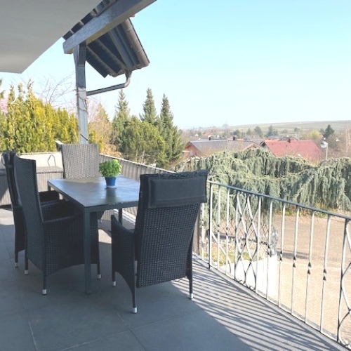 VERKAUFT ! Wohnen wie im Paradies : Luxusimmobilie mit zauberhaftem Garten optimhome Immobilien Deutschland • Kaufen & Verkaufen VERKAUFT ! Wohnen wie im Paradies : Luxusimmobilie mit zauberhaftem Garten optimhome Immobilien Deutschland • Kaufen & Verkaufen