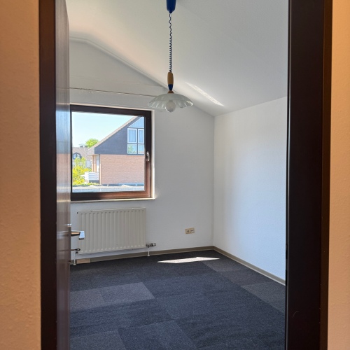 Hübsches Reihenendhaus mit tollem Garten und Garage optimhome Immobilien Deutschland • Kaufen & Verkaufen