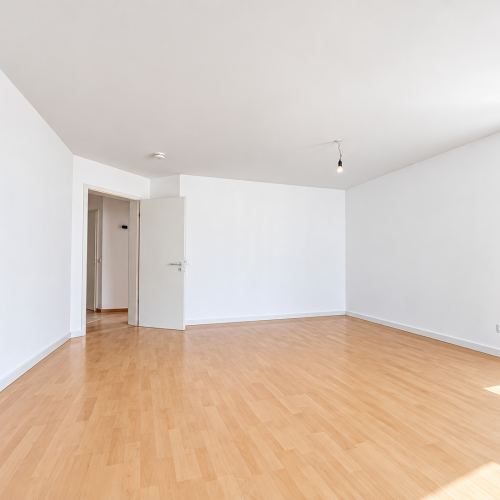 Zentral in Oberursel: 3 Zimmer, 3 Balkone & TG-Stellplatz optimhome Immobilien Deutschland • Kaufen & Verkaufen Zentral in Oberursel: 3 Zimmer, 3 Balkone & TG-Stellplatz optimhome Immobilien Deutschland • Kaufen & Verkaufen