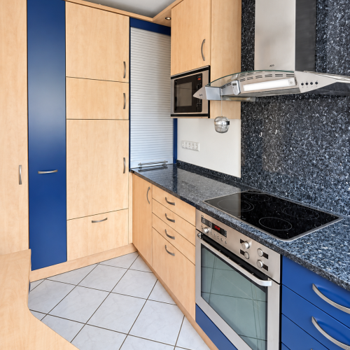 Sofort bezugsfrei! 3-Zimmer-Wohnung mit Kamin und Doppelgarage in Bergen Enkheim! optimhome Immobilien Deutschland • Kaufen & Verkaufen