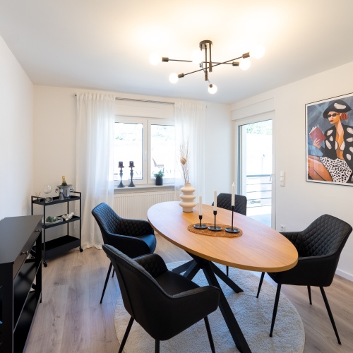 ERSTBEZUG NACH SANIERUNG! Schöne, sanierte Eigentumswohnung mit Balkon, Terrasse und Grünfläche optimhome Immobilien Deutschland • Kaufen & Verkaufen ERSTBEZUG NACH SANIERUNG! Schöne, sanierte Eigentumswohnung mit Balkon, Terrasse und Grünfläche optimhome Immobilien Deutschland • Kaufen & Verkaufen
