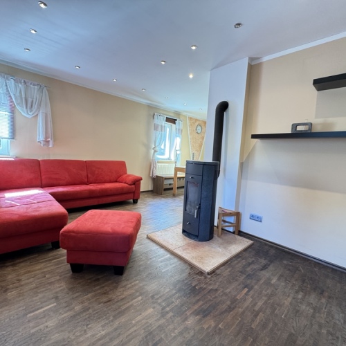 Großzügige, helle 80 m² Wohnung im Hochparterre sucht neue Mieter optimhome Immobilien Deutschland • Kaufen & Verkaufen