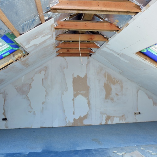 Attraktives Ausbauhaus! Ein- bis Zweifamilienhaus mit Nebengebäude und Garten für Ihr Traumprojekt! optimhome Immobilien Deutschland • Kaufen & Verkaufen Attraktives Ausbauhaus! Ein- bis Zweifamilienhaus mit Nebengebäude und Garten für Ihr Traumprojekt! optimhome Immobilien Deutschland • Kaufen & Verkaufen