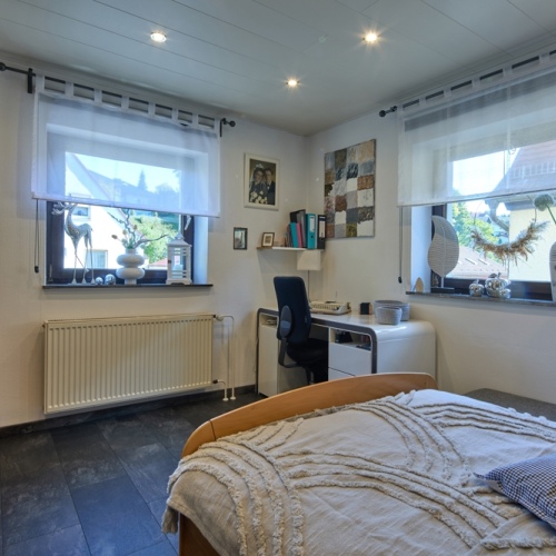 Einziehen und Wohlfühlen – Einfamilienhaus mit Garten, großer Terrasse - Platz für die ganze Familie optimhome Immobilien Deutschland • Kaufen & Verkaufen Einziehen und Wohlfühlen – Einfamilienhaus mit Garten, großer Terrasse - Platz für die ganze Familie optimhome Immobilien Deutschland • Kaufen & Verkaufen