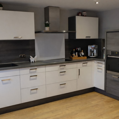 Moderne 3-Zimmer-Wohnung mit Südbalkon und Gartenmitbenutzung optimhome Immobilien Deutschland • Kaufen & Verkaufen Moderne 3-Zimmer-Wohnung mit Südbalkon und Gartenmitbenutzung optimhome Immobilien Deutschland • Kaufen & Verkaufen