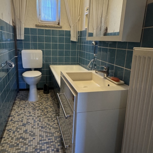 Geräumiges Wohnhaus in ruhiger Lage, mit Scheune, Garten und vielen Möglichkeiten zur Gestaltung optimhome Immobilien Deutschland • Kaufen & Verkaufen