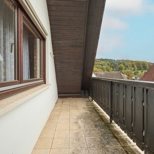 Panoramablick inklusive. Freistehendes Ein- Zweifamilienhaus mit großzügigem Grundstück optimhome Immobilien Deutschland • Kaufen & Verkaufen Panoramablick inklusive. Freistehendes Ein- Zweifamilienhaus mit großzügigem Grundstück optimhome Immobilien Deutschland • Kaufen & Verkaufen