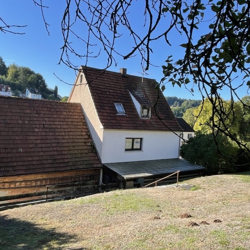 VERKAUFT! Einfamilienhaus mit Scheunenanbau in ruhiger Wohnlage optimhome Immobilien Deutschland • Kaufen & Verkaufen