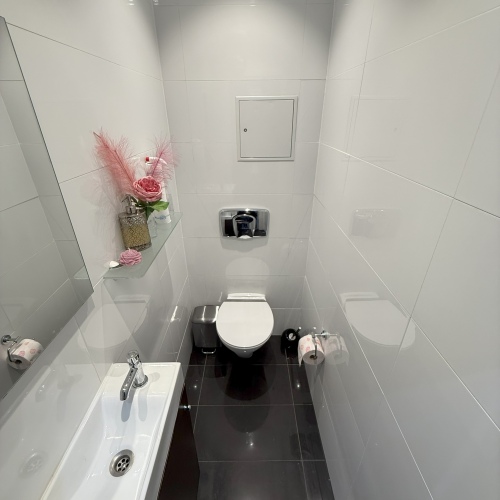 Moderne Friseursalon mit separate Kosmetikraum und zwei Geschosse in Westend! optimhome Immobilien Deutschland • Kaufen & Verkaufen
