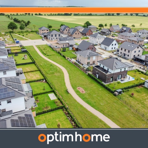 KfW 40 Plus – Neuwertiges Viebrockhaus mit Photovoltaik, Speicher und Doppelgarage optimhome Immobilien Deutschland • Kaufen & Verkaufen KfW 40 Plus – Neuwertiges Viebrockhaus mit Photovoltaik, Speicher und Doppelgarage optimhome Immobilien Deutschland • Kaufen & Verkaufen