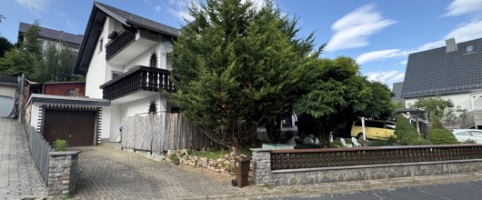 Bild Ein Zuhause zum Verlieben! Traumhafte Erdgeschosswohnung mit eigenem Gartenparadies in Laufach