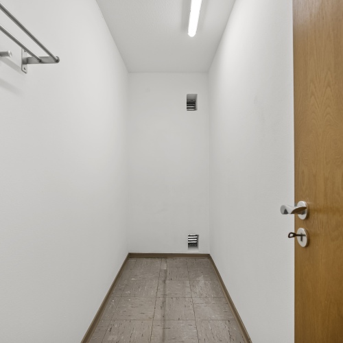 Ebenerdiger Wohnkomfort in ruhiger Lage – Stilvoller Bungalow mit Garten optimhome Immobilien Deutschland • Kaufen & Verkaufen Ebenerdiger Wohnkomfort in ruhiger Lage – Stilvoller Bungalow mit Garten optimhome Immobilien Deutschland • Kaufen & Verkaufen
