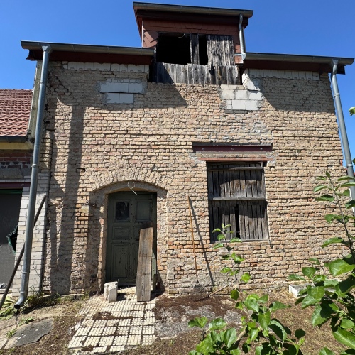 RESERVIERT _ 2 Einfamilienhäuser und Remise auf 723 qm Grundstück im historischem Dorfanger optimhome Immobilien Deutschland • Kaufen & Verkaufen