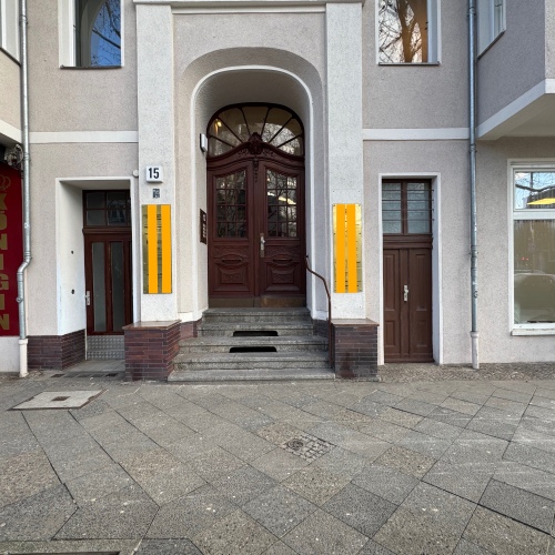 Top-Lage Büroräume direkt am U-Bahnhof in der City-West optimhome Immobilien Deutschland • Kaufen & Verkaufen Top-Lage Büroräume direkt am U-Bahnhof in der City-West optimhome Immobilien Deutschland • Kaufen & Verkaufen