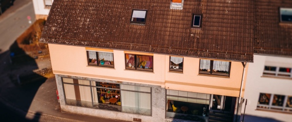 *** Wohn- und Geschäftshaus mit Potenzial *** Wohnen, Gewerbe & Erweiterungsmöglichkeiten in Weibersbrunn | optimhome Immobilien Deutschland • Kaufen & Verkaufen Bild *** Wohn- und Geschäftshaus mit Potenzial *** Wohnen, Gewerbe & Erweiterungsmöglichkeiten in Weibersbrunn