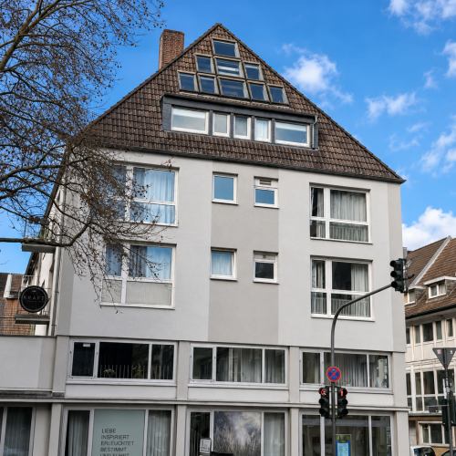 🧡Tolle Dachgeschosswohnung mit Klimaanlage in der Innenstadt optimhome Immobilien Deutschland • Kaufen & Verkaufen 🧡Tolle Dachgeschosswohnung mit Klimaanlage in der Innenstadt optimhome Immobilien Deutschland • Kaufen & Verkaufen