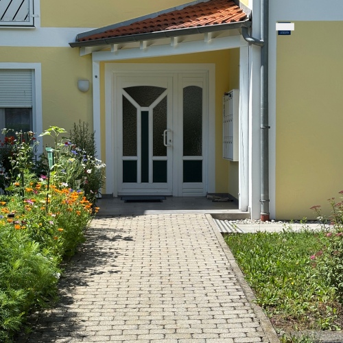 ***Feines Domizil mit Terrasse und Tiefgaragenstellplatz in bester Lage*** optimhome Immobilien Deutschland • Kaufen & Verkaufen ***Feines Domizil mit Terrasse und Tiefgaragenstellplatz in bester Lage*** optimhome Immobilien Deutschland • Kaufen & Verkaufen