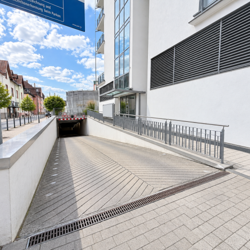 Zentral in Oberursel: 3 Zimmer, 3 Balkone & TG-Stellplatz optimhome Immobilien Deutschland • Kaufen & Verkaufen Zentral in Oberursel: 3 Zimmer, 3 Balkone & TG-Stellplatz optimhome Immobilien Deutschland • Kaufen & Verkaufen