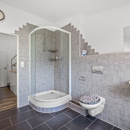 Eigentum statt Miete! Solides Reihenhaus mit ausgebautem Dachgeschoss und Garten optimhome Immobilien Deutschland • Kaufen & Verkaufen