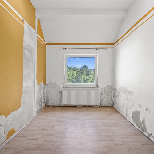 Eigentum statt Miete! Solides Reihenhaus mit ausgebautem Dachgeschoss und Garten optimhome Immobilien Deutschland • Kaufen & Verkaufen