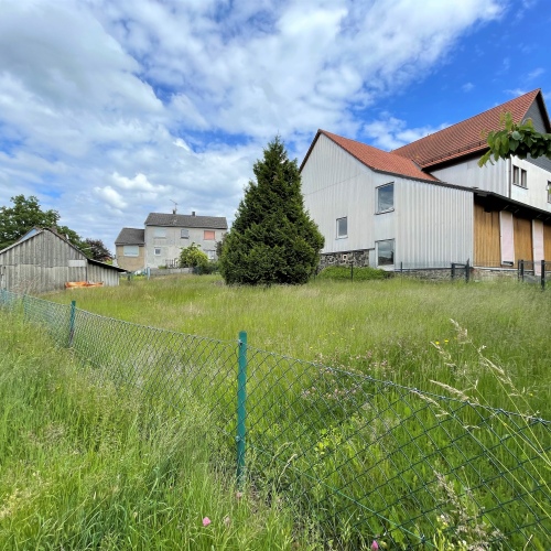 Charmantes Einfamilienhaus mit großem Grundstück! optimhome Immobilien Deutschland • Kaufen & Verkaufen