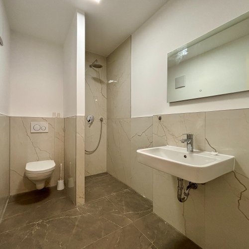 VERMIETET Exklusiv Wohnen am Park: Moderne 3-Zimmer-Wohnung mit großem Balkon & Tiefgarage! optimhome Immobilien Deutschland • Kaufen & Verkaufen