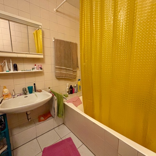 Wohnen oder vermieten: Charmante 2-Zimmer-Wohnung mit Balkon & Stellplatz! optimhome Immobilien Deutschland • Kaufen & Verkaufen Wohnen oder vermieten: Charmante 2-Zimmer-Wohnung mit Balkon & Stellplatz! optimhome Immobilien Deutschland • Kaufen & Verkaufen