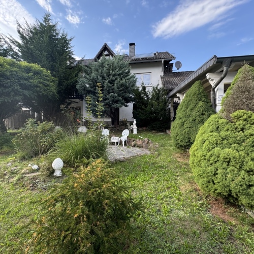 Wohnen mit Perspektive! 2 Wohneinheiten im gepflegten Mehrfamilienhaus mit Garten optimhome Immobilien Deutschland • Kaufen & Verkaufen