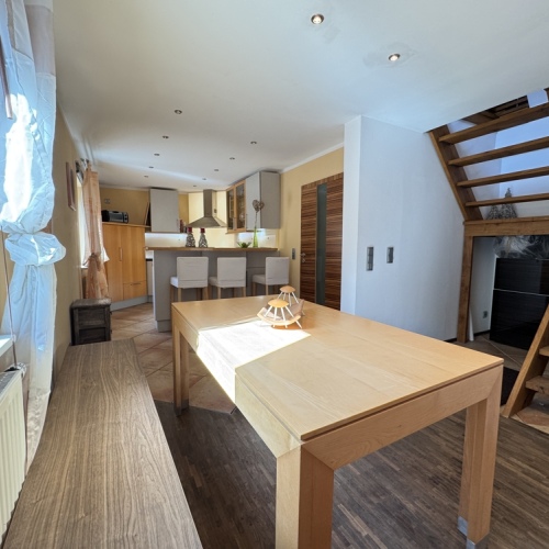 Großzügige, helle 80 m² Wohnung im Hochparterre sucht neue Mieter optimhome Immobilien Deutschland • Kaufen & Verkaufen