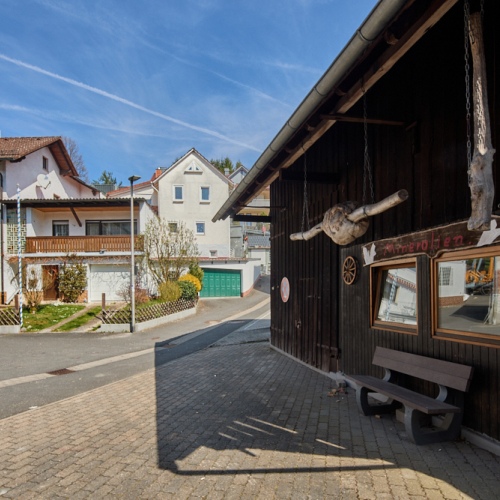 Viel Platz für Ihre Ideen! Einfamilienhaus mit Scheune & sonnigem Freizeitgrundstück optimhome Immobilien Deutschland • Kaufen & Verkaufen