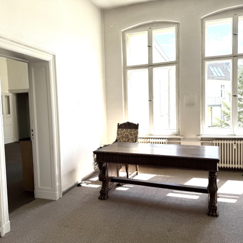 Das Besondere: Wohnen + Arbeiten 8 Zimmern auf 289 qm im 4.OG Altbau mit Aufzug optimhome Immobilien Deutschland • Kaufen & Verkaufen