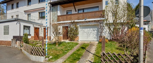 Bild Viel Platz für Ihre Ideen! Einfamilienhaus mit Scheune & sonnigem Freizeitgrundstück in Weibersbrunn