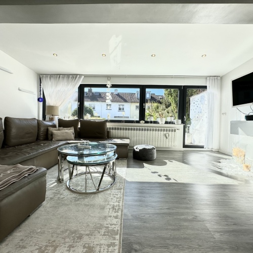 Modernes Reihenhaus in ruhiger Nachbarschaft mit viel Platz für die Familie! optimhome Immobilien Deutschland • Kaufen & Verkaufen Modernes Reihenhaus in ruhiger Nachbarschaft mit viel Platz für die Familie! optimhome Immobilien Deutschland • Kaufen & Verkaufen