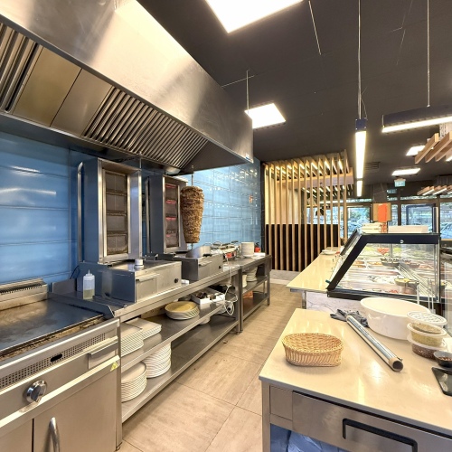 TOP Gastrofläche mit Vollausstattung, Terrasse und Straßenverkaufsfläche! optimhome Immobilien Deutschland • Kaufen & Verkaufen