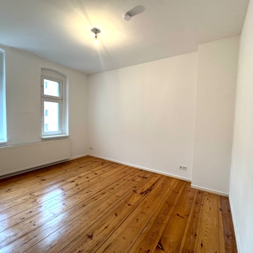 Sehr schöne, helle, zur sofortigen Nutzung freie 3 Zimmer-Wohnung mit dem besonderen Flair optimhome Immobilien Deutschland • Kaufen & Verkaufen Sehr schöne, helle, zur sofortigen Nutzung freie 3 Zimmer-Wohnung mit dem besonderen Flair optimhome Immobilien Deutschland • Kaufen & Verkaufen